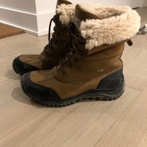 Adirondak III UGG Boot